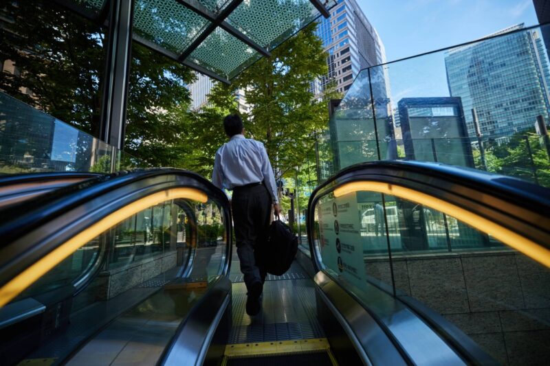 Japan Logs Record Compensation Payouts for Karōshi and Work-Related Illnesses